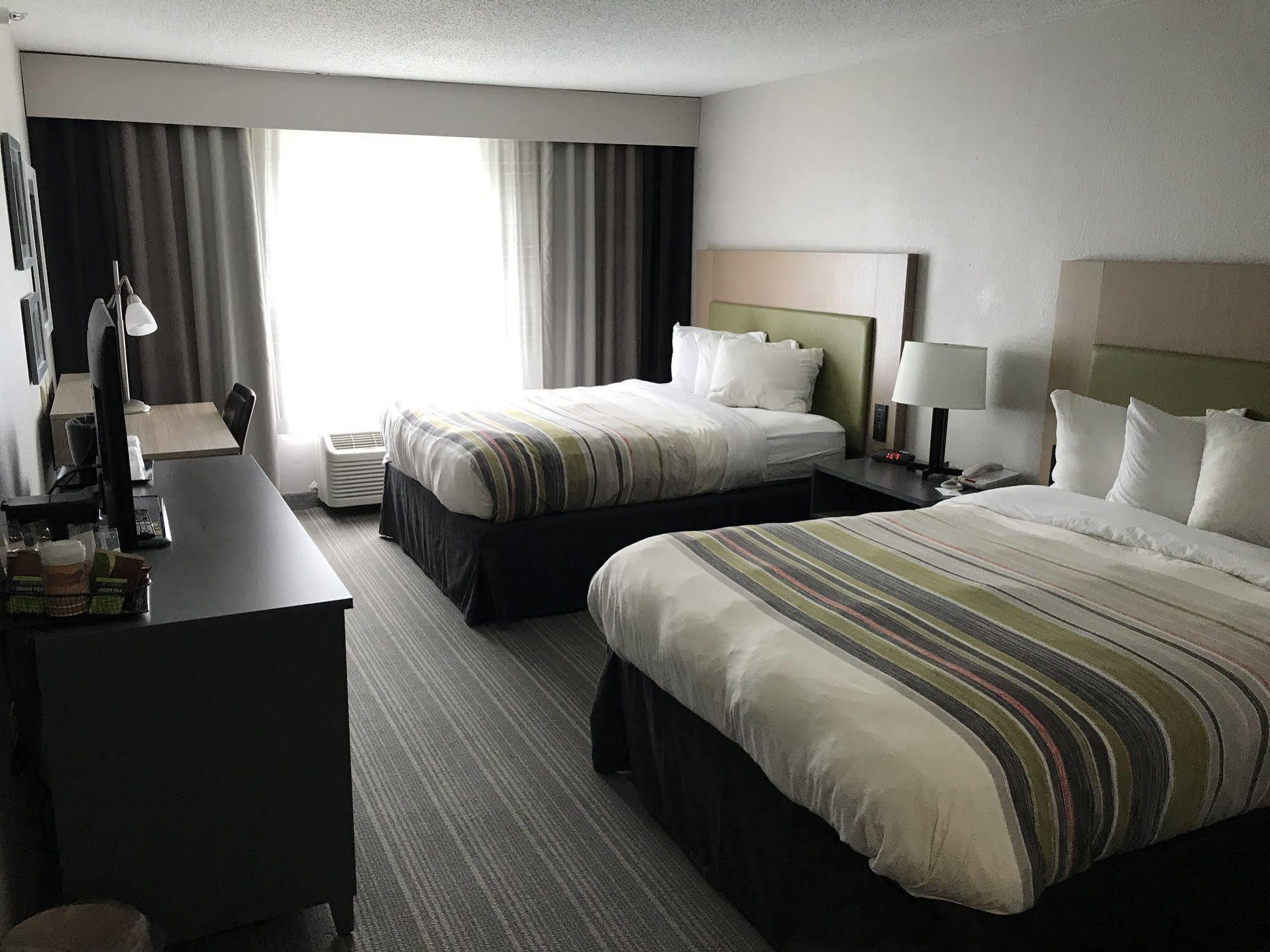 Country Inn & Suites By Radisson, Indianapolis South, In מראה חיצוני תמונה